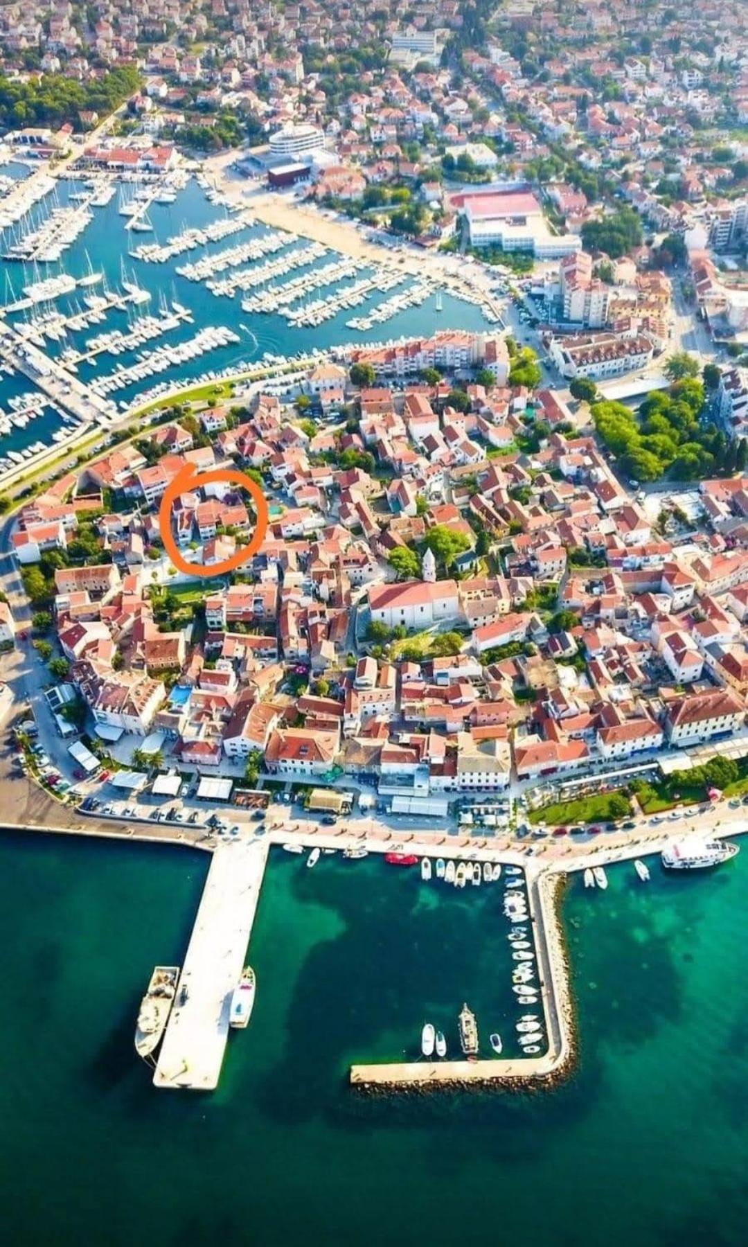 Roko Apartments Биоград на Мору Екстериор снимка